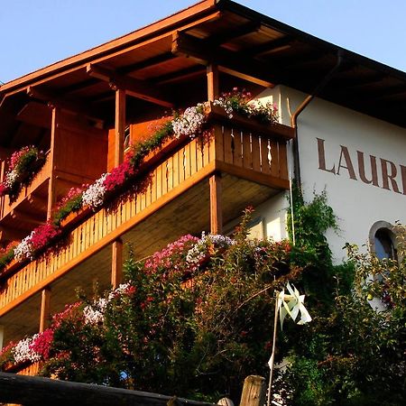 Pension Laurin Schenna Exteriér fotografie