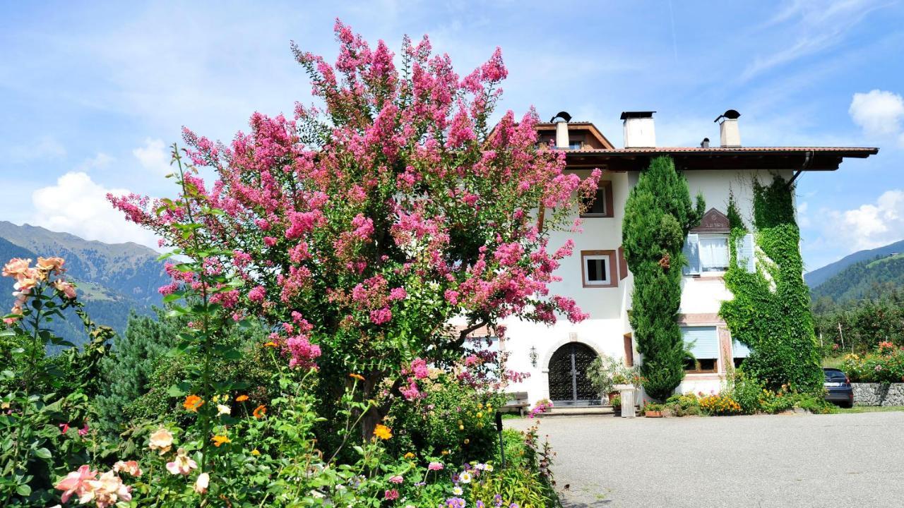Pension Laurin Schenna Exteriér fotografie